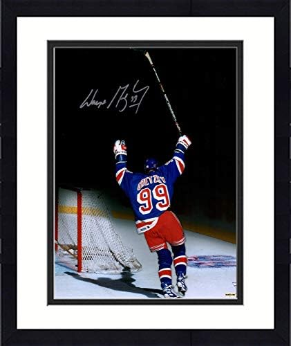 Çerçeveli Wayne Gretzky New York Rangers İmzalı 16 x 20 Son Yardımcı Fotoğraf-Üst Güverte-İmzalı NHL Fotoğrafları